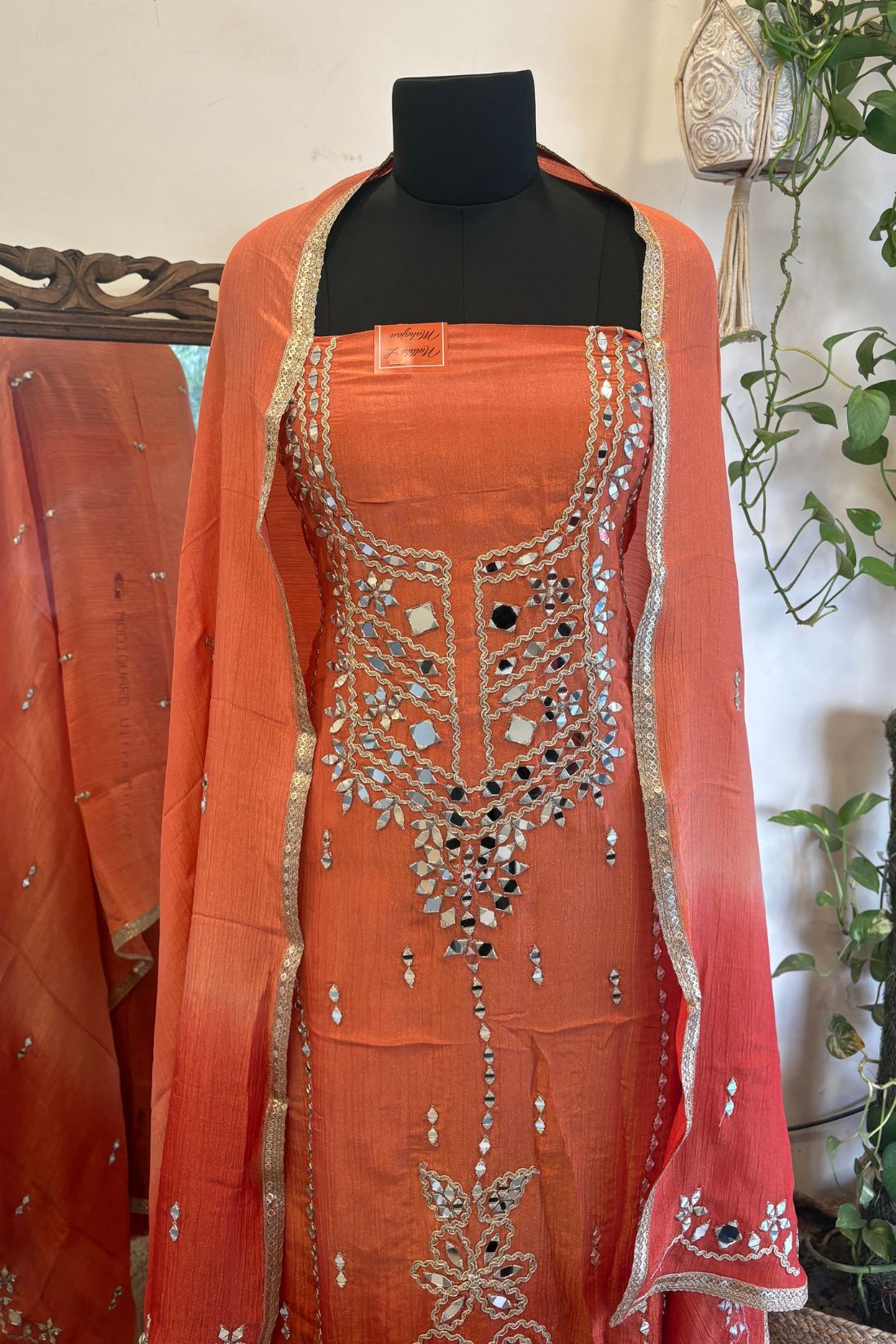 CRUSHED TISSUE SUIT SET