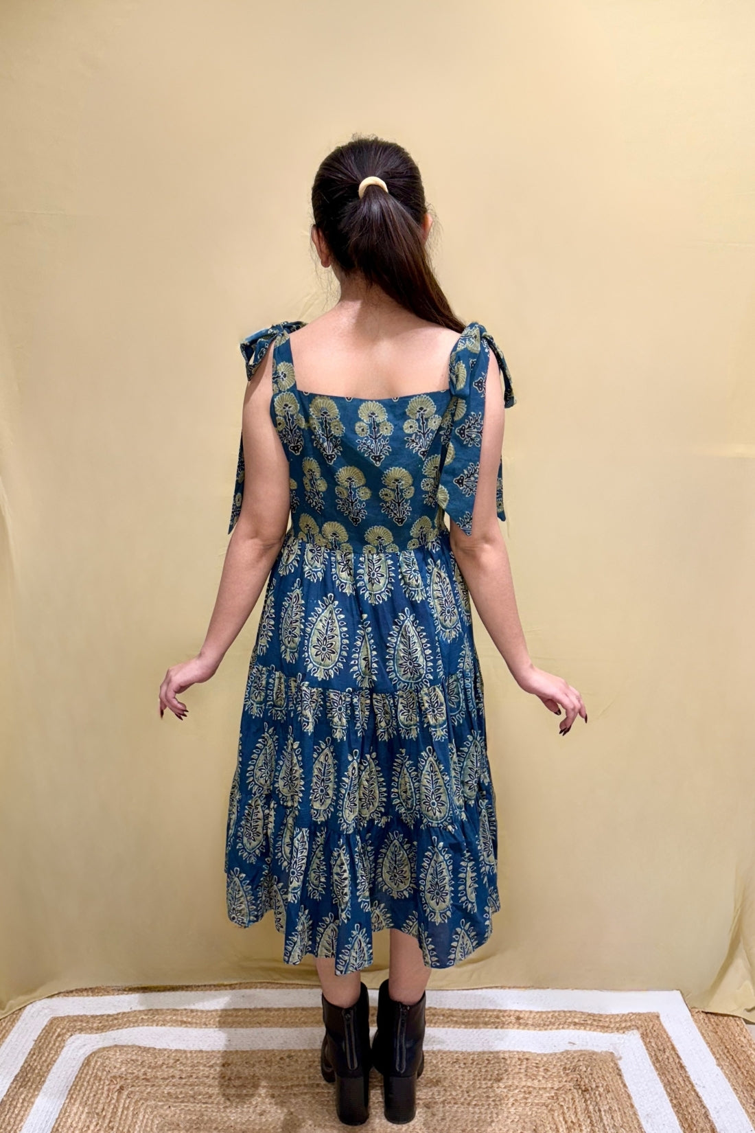 NOOR (Blue)