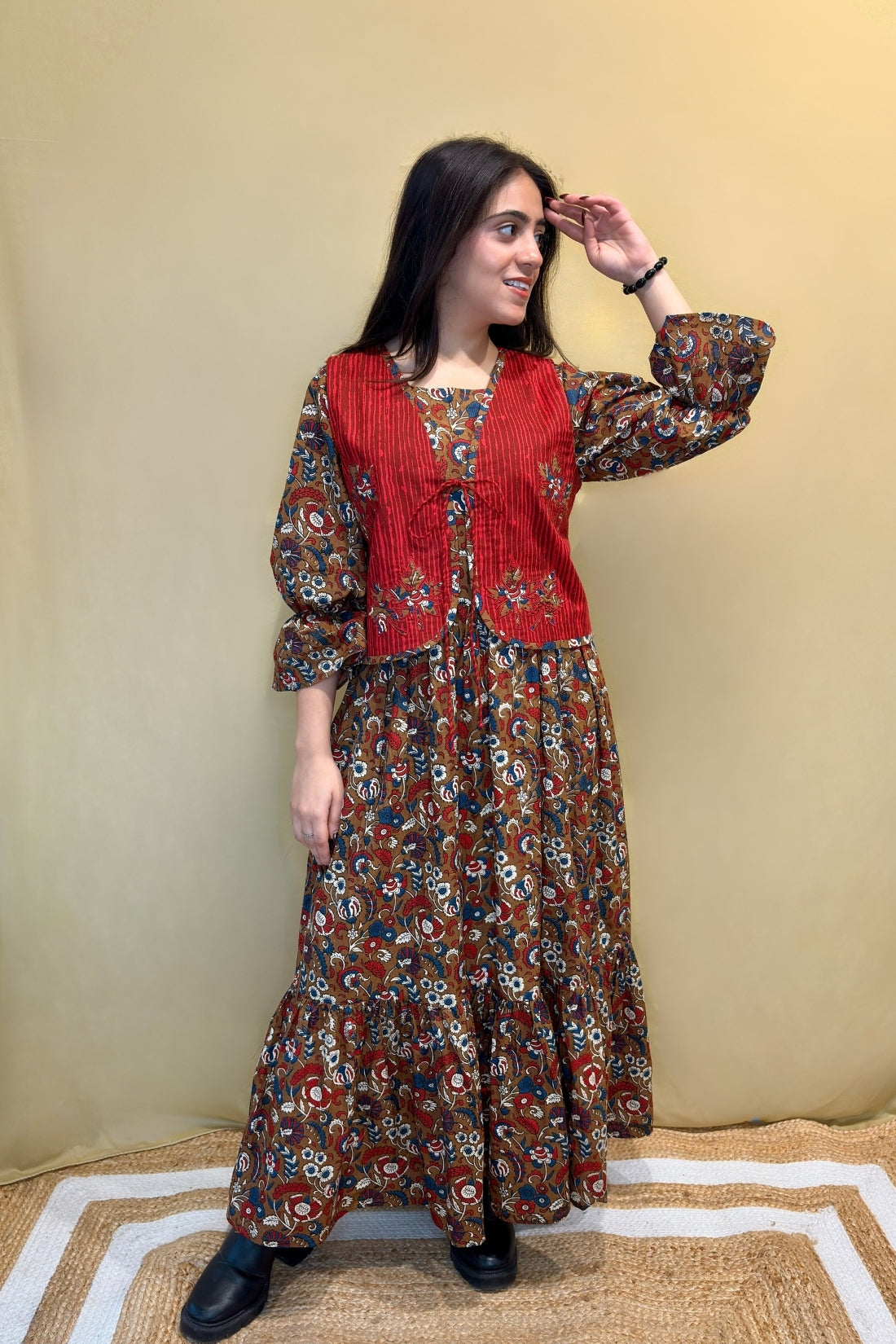 JHILMIL (Red)