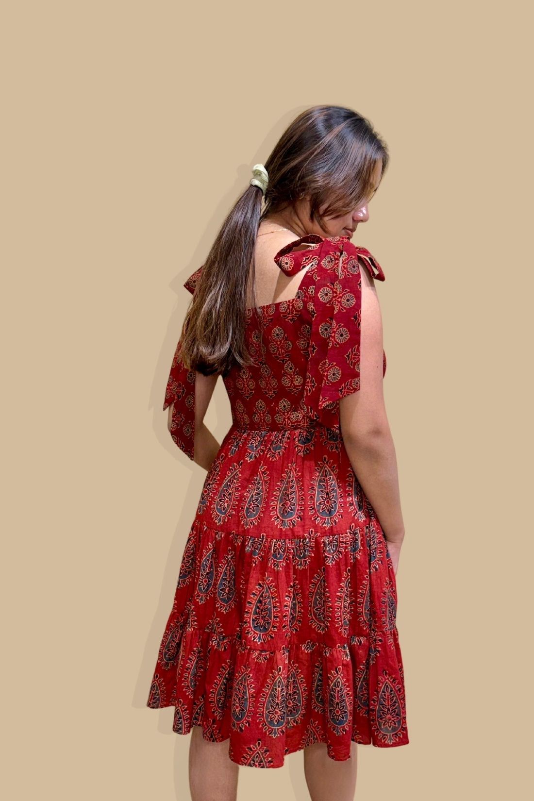 NOOR (Red)
