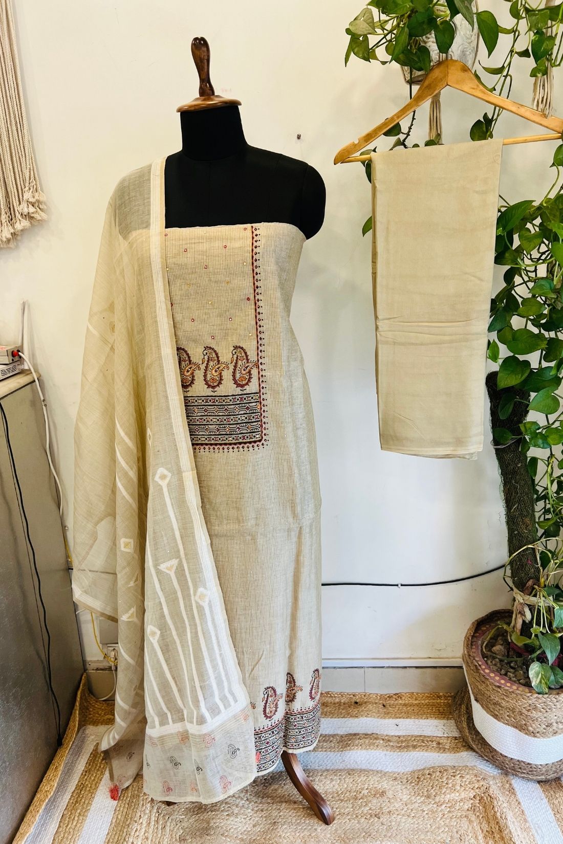 CHANDERI SUIT
