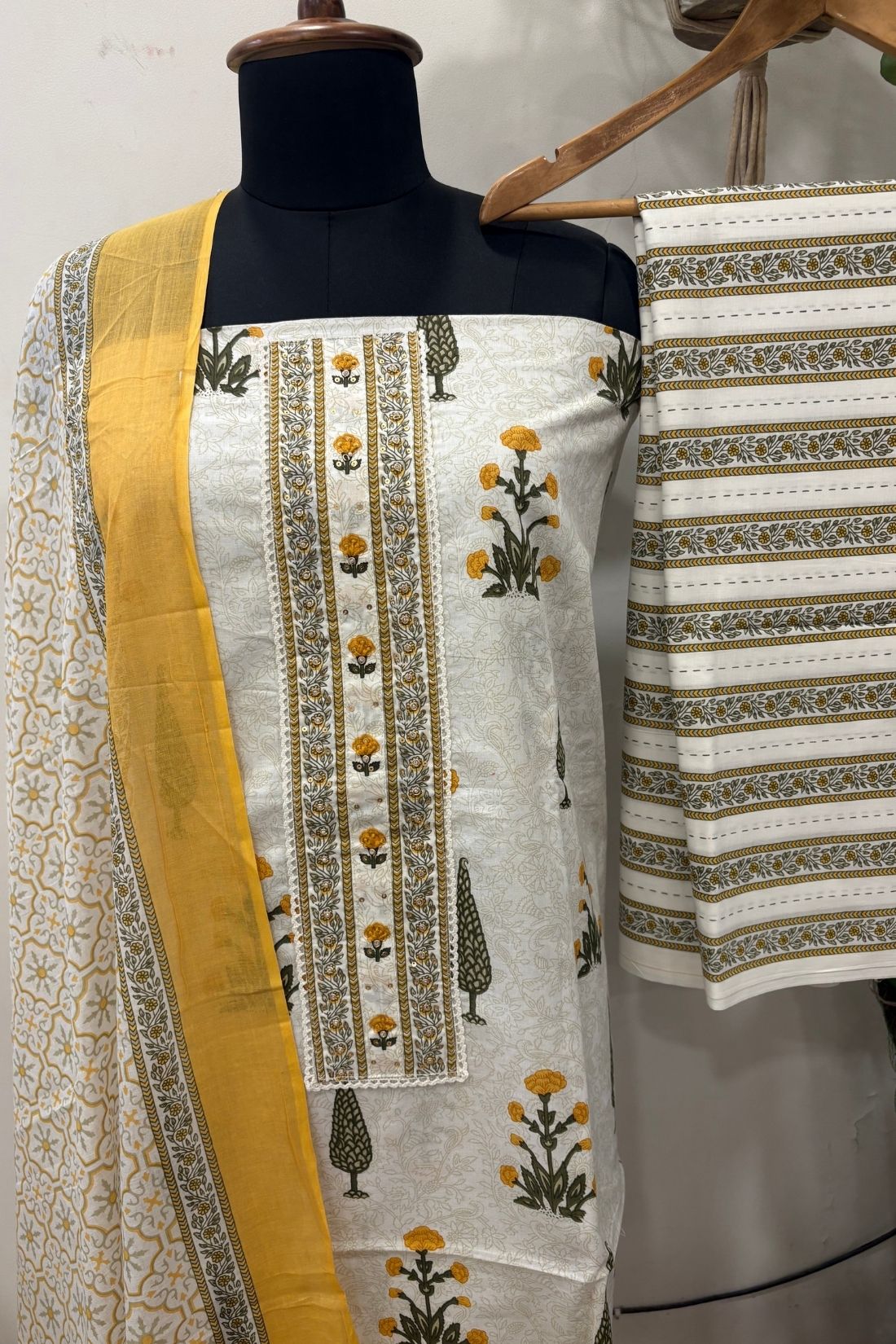 COTTON SUIT