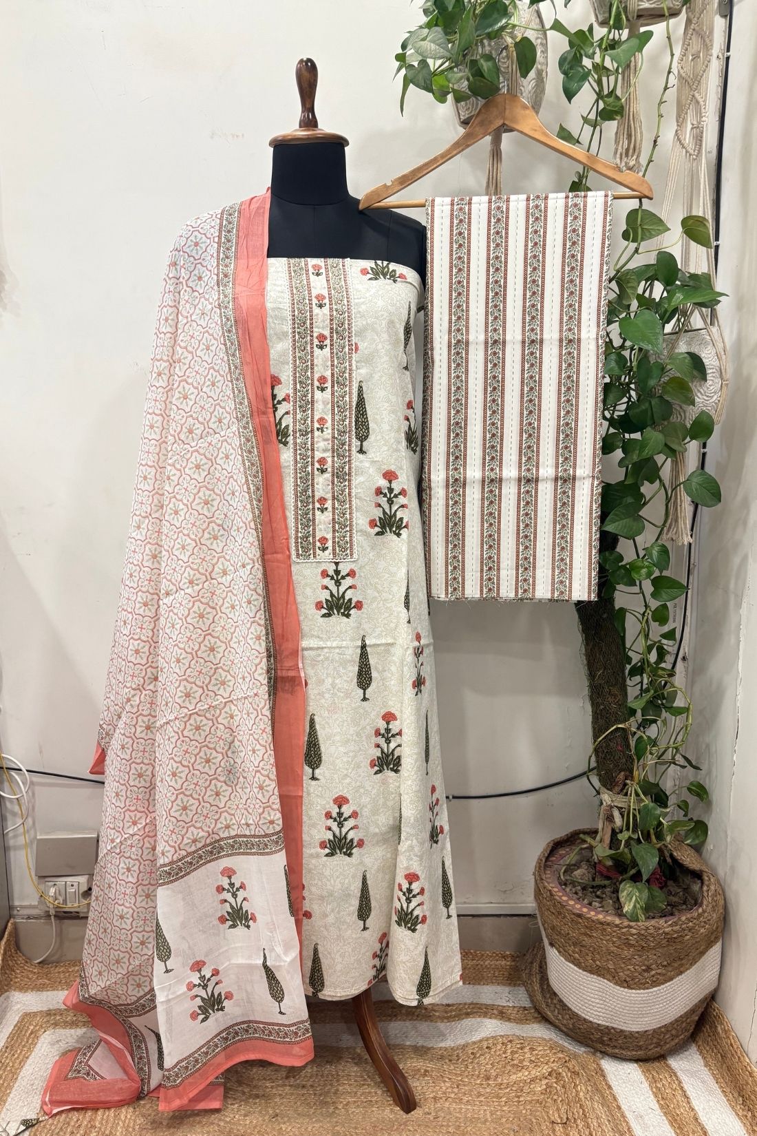 COTTON SUIT