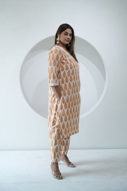 VAIRA CO-ORD SET