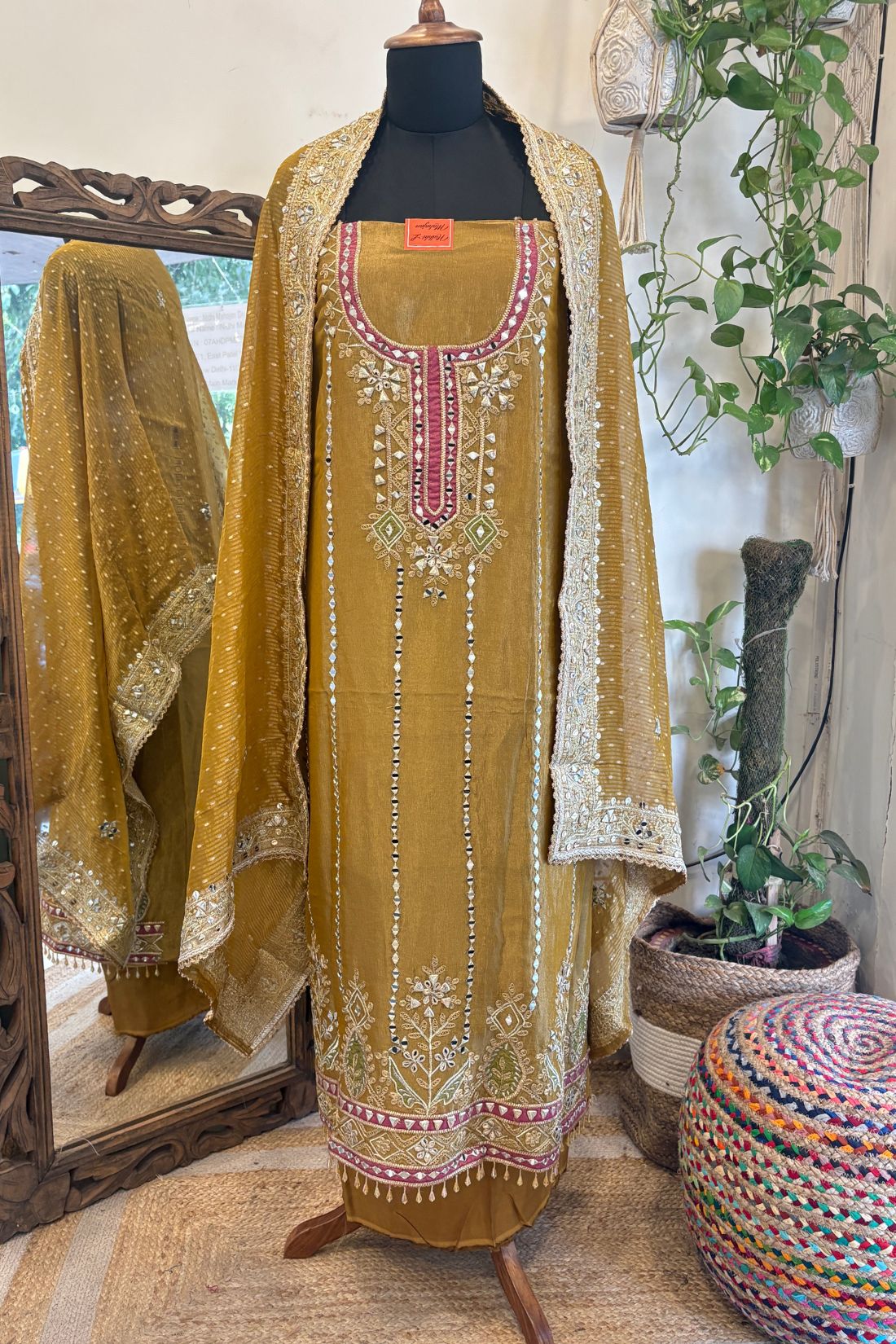 TISSUE BROCADE SUIT SET