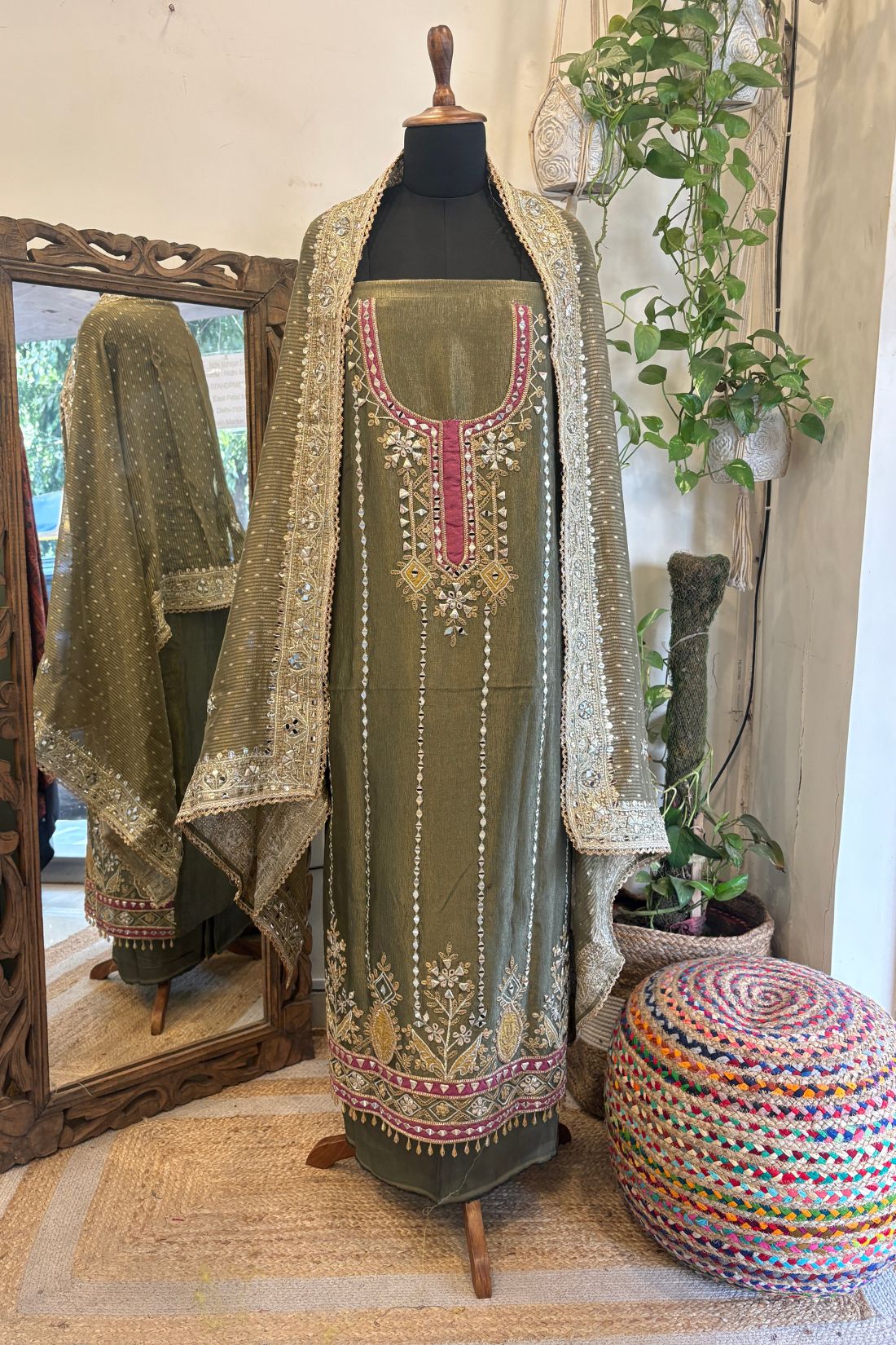 TISSUE BROCADE SUIT SET