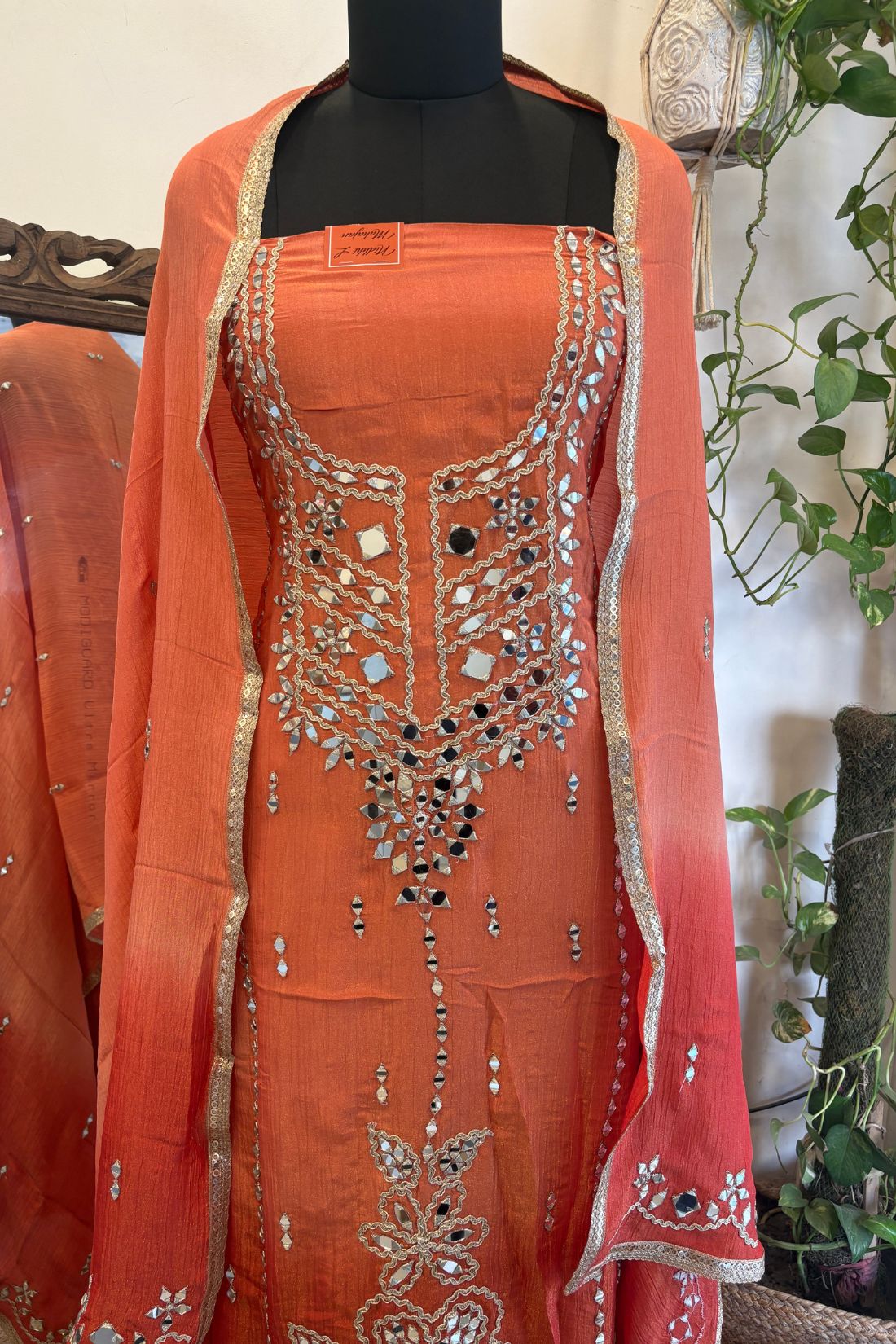 CRUSHED TISSUE SUIT SET