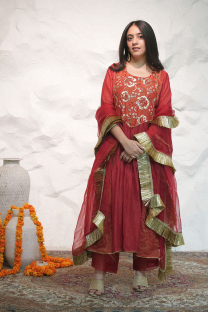 MALCHANDERI SUIT SET
