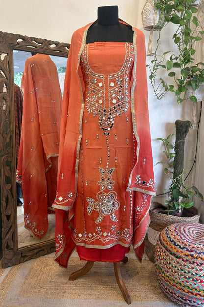 CRUSHED TISSUE SUIT SET