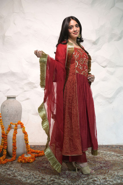 MALCHANDERI SUIT SET