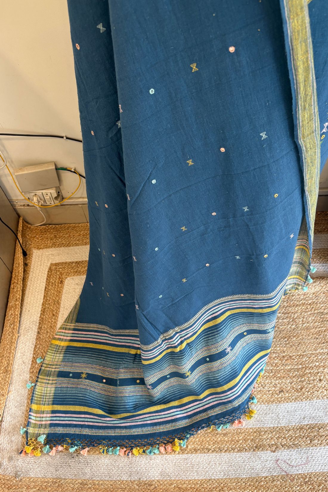 BHUJODI SUIT