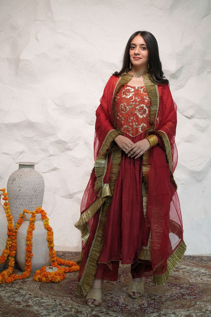 MALCHANDERI SUIT SET