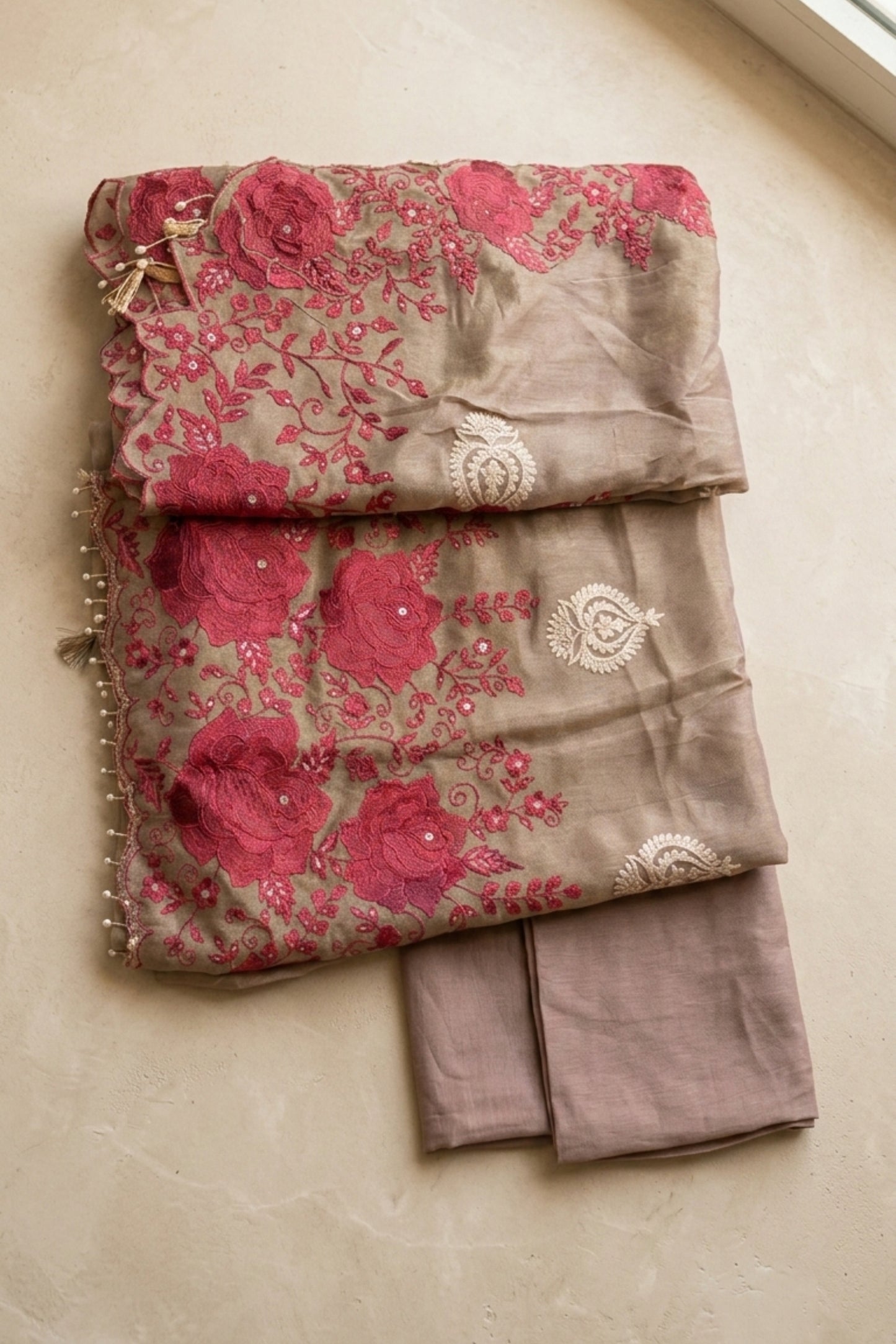 TISSUE SUIT SET