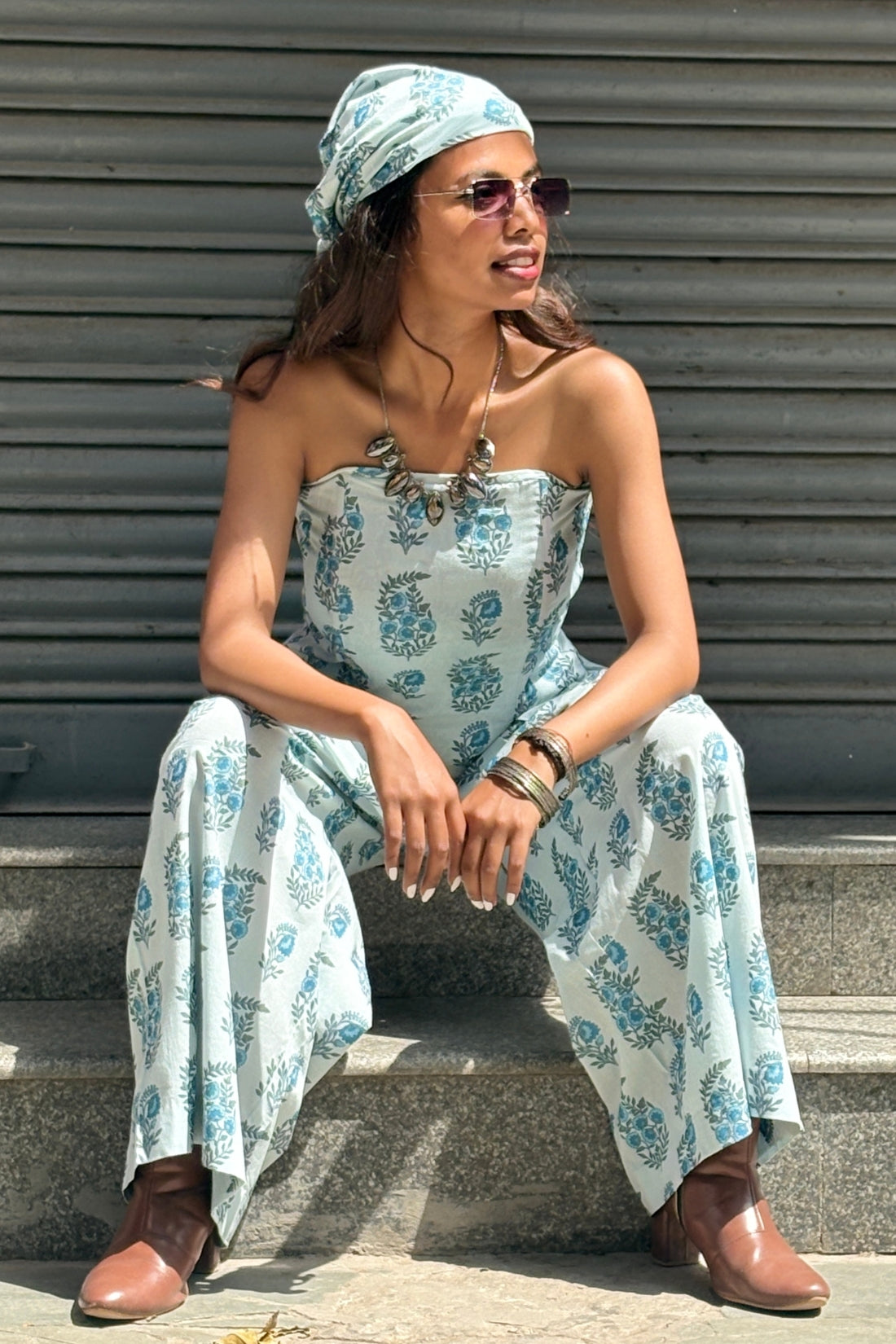 PURE COTTON CORSET WITH WIDE-LEGGED PANTS