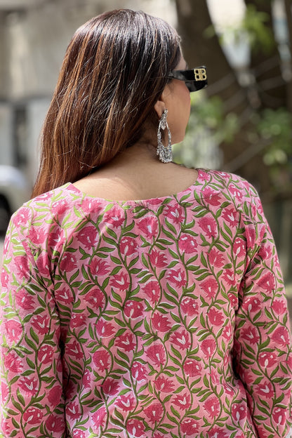 HAND BLOCK PRINTED KURTA WITH LACE DETAILING