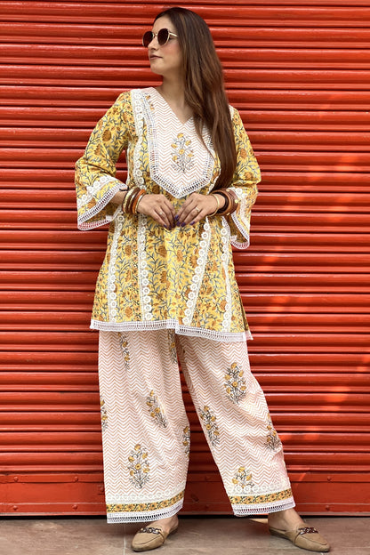 HAND BLOCK PRINTED KALIDAR KURTA SET WITH LACE DETAILING