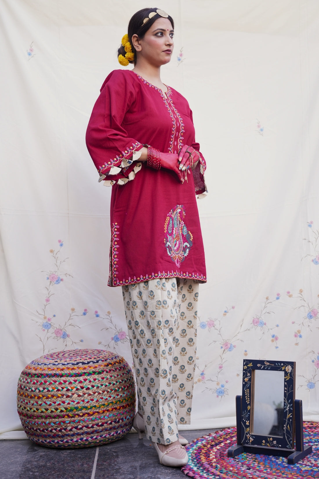 MEHROON PAISLEY FARSHI SET