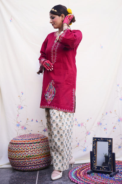 MEHROON PAISLEY FARSHI SET