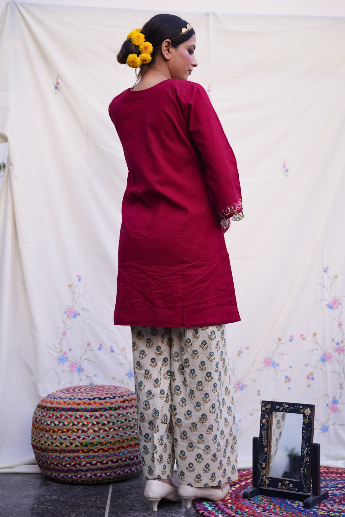 MEHROON PAISLEY FARSHI SET