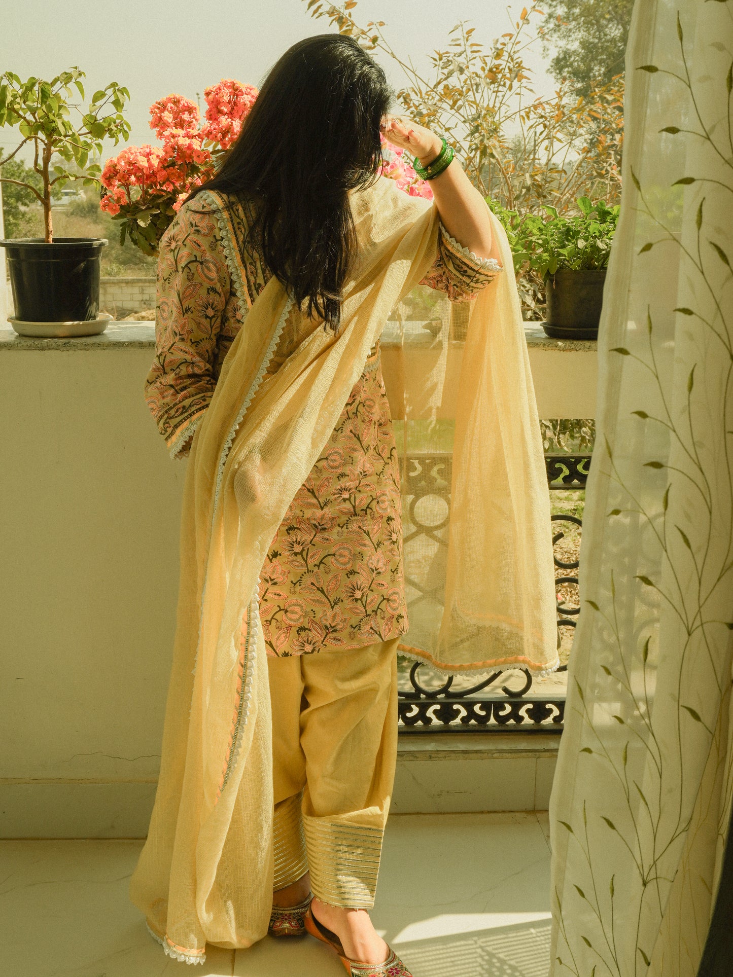 FARSHI SALWAR SUIT